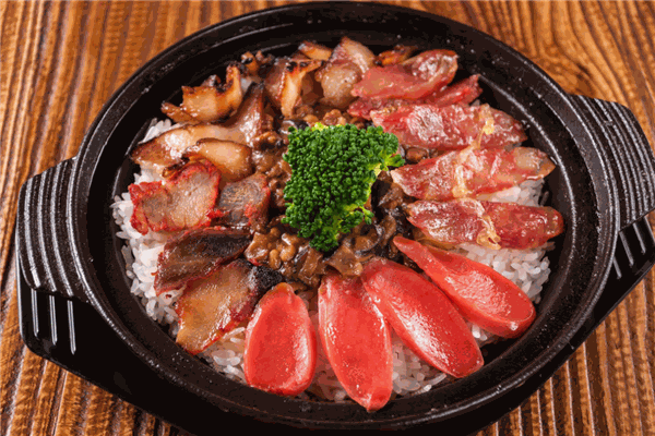 香中湘煲仔饭