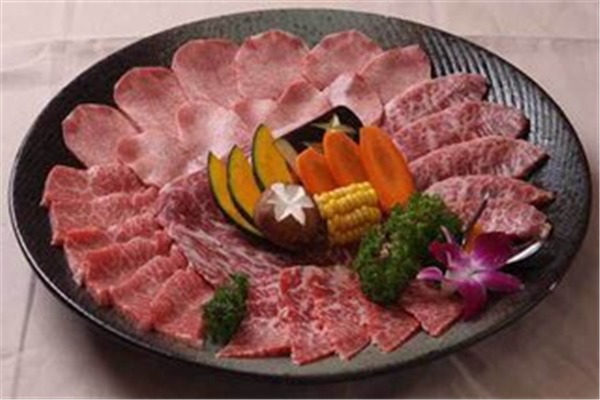 炎流岛炭火烧肉加盟