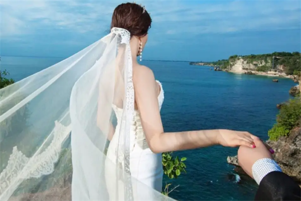 梦巴黎婚纱摄影