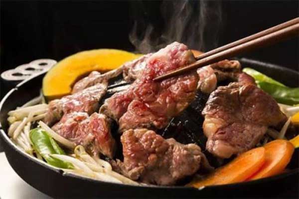 烧烤客栈