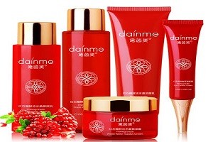 黛茵美化妆品加盟