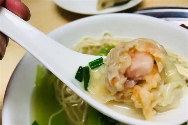 广宁云吞面