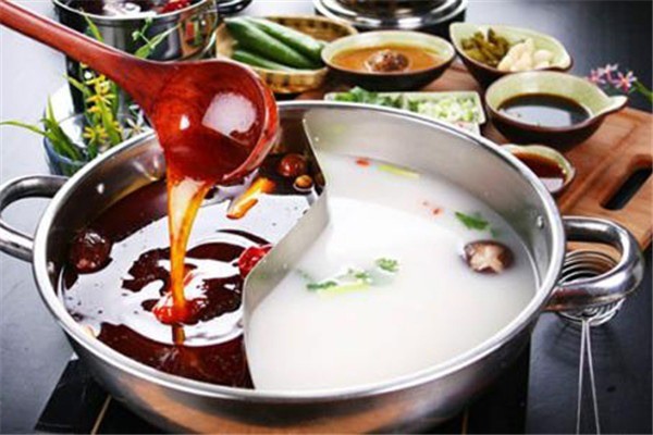 红味军火锅店加盟