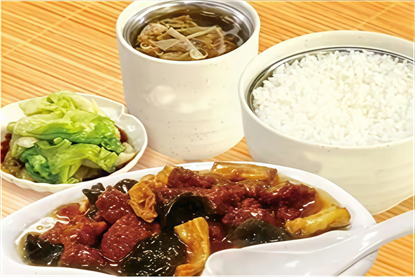 东方功夫养生中式快餐加盟