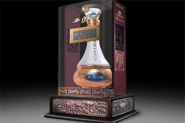 鼎级礼遇酒业加盟