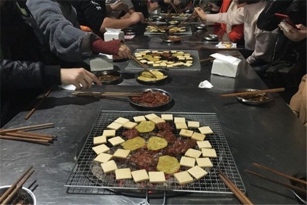 小豆腐烧烤