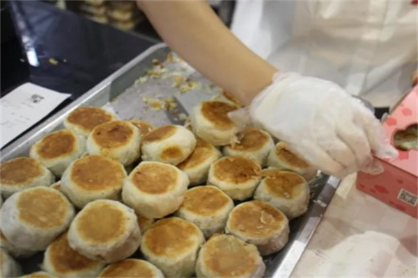 光明邨鲜肉月饼