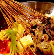 仟味阿婆串串香