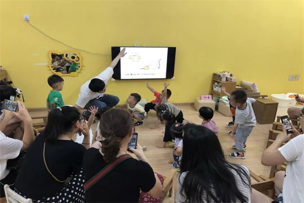 小玩+儿童教育