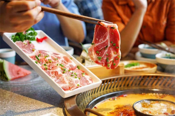 傻儿兔肉火锅加盟