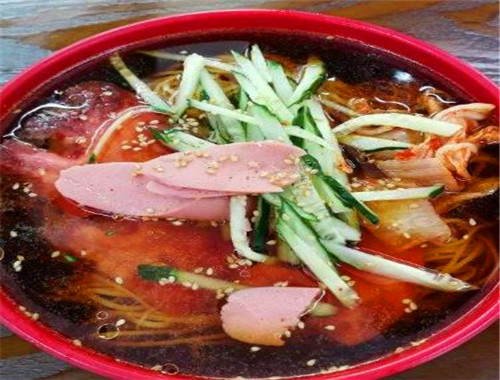 王师傅麻辣牛肉面
