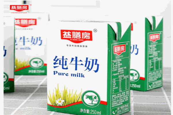 益膳房牛奶