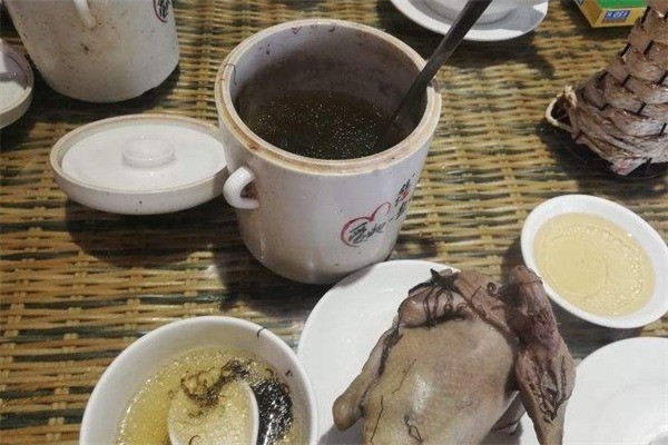 鸽先生滋味馆