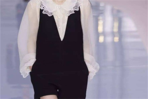 豪门服饰加盟