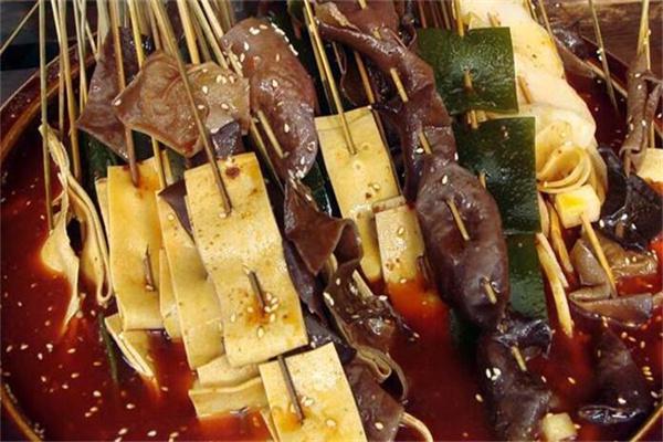 场外香钢管厂串串香加盟