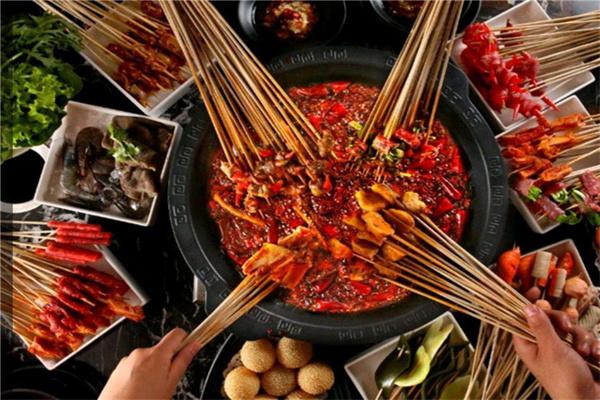 场外香钢管厂串串香加盟