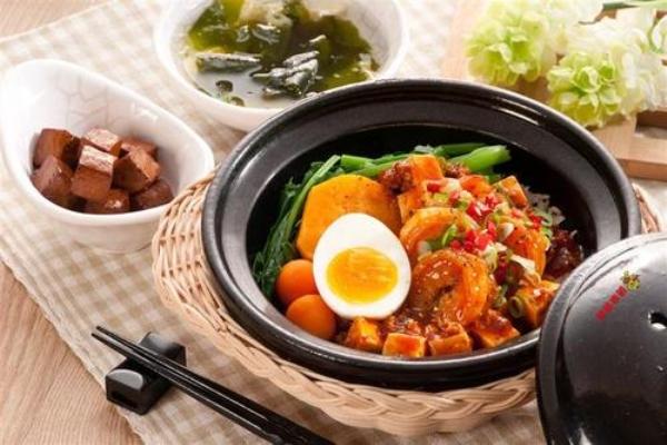 瓦罉煲仔饭加盟