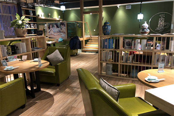 去茶茶餐厅