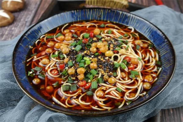 福恩辣鸡面加盟