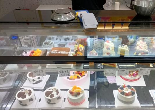 日月潭蛋糕店