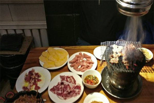 百济泥炉烤肉