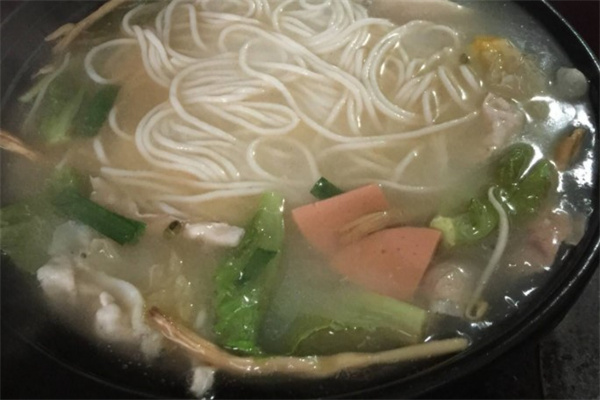 印象彩虹蒙自过桥米线